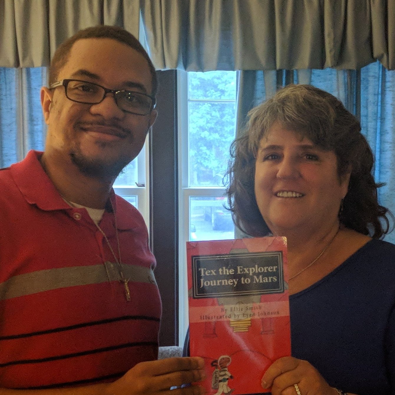 Ellie Smith — Author of Tex the Explorer