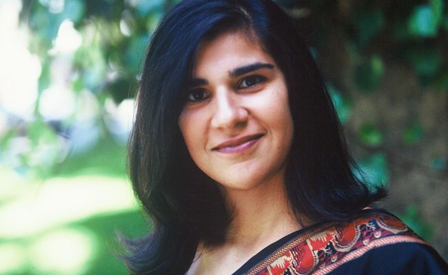 Spotlight on Reenita Malhotra Hora – Grand Prize Author, Podcaster, and Broadcast Journalist