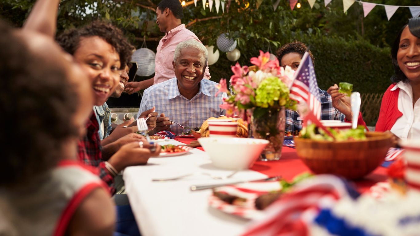 Picnic, Fourth of July, Independence Day, flags, laughing, family