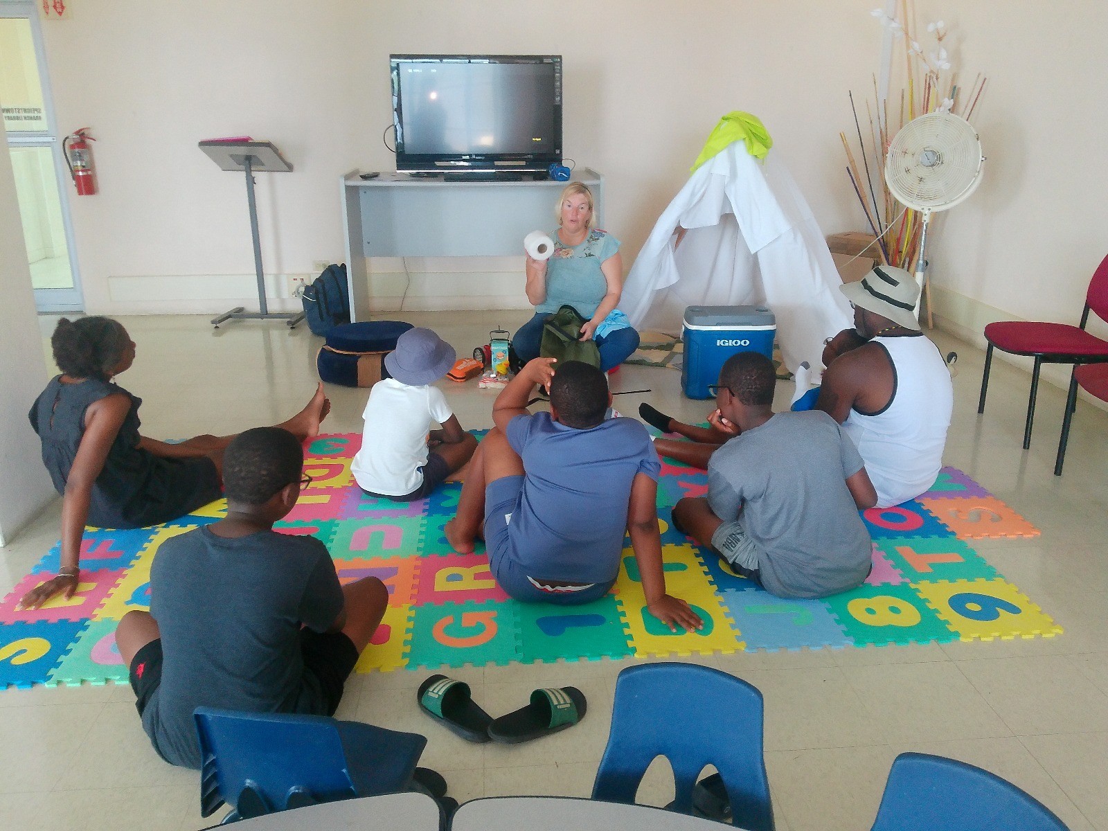 classroom, kids, children, mat, woman